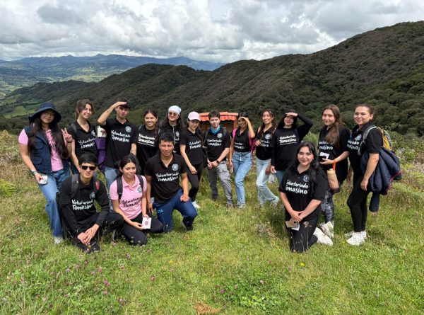 Voluntarios Tomasinos conmemoraron el Día del Reciclaje con jornada de plogging en la Reserva Natural El Malmo
