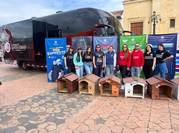 La Universidad Santo Tomás participó en la carrera “Ángel por los animales”, una jornada solidaria por los seres sintientes