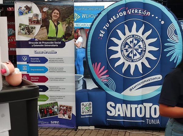 La Universidad Santo Tomás extiende su impacto a Barbosa con emprendimiento, cultura y proyección social